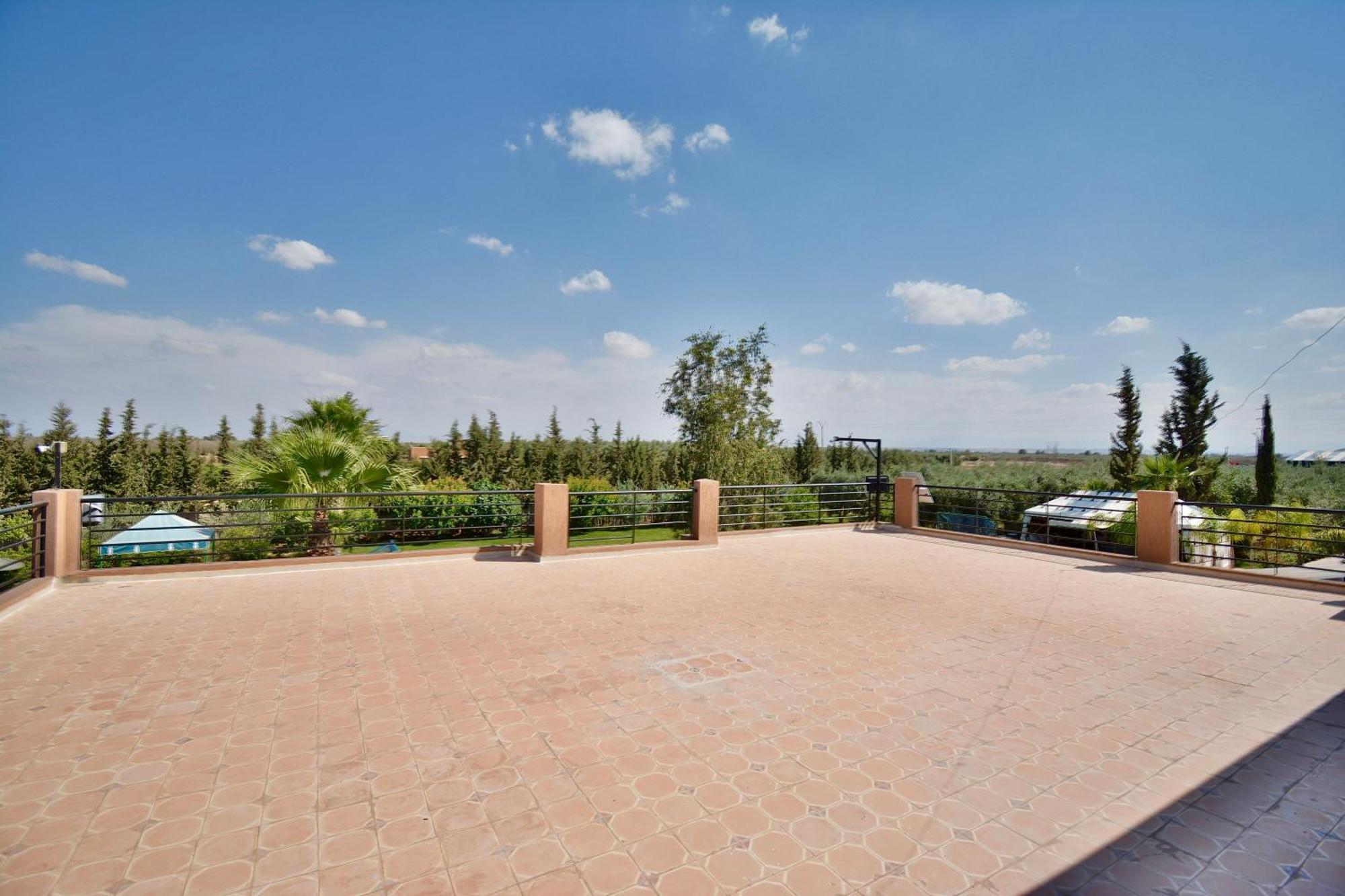 Ferme De Vacances Avec Une Grande Villa A Marrakech Marakeş Dış mekan fotoğraf